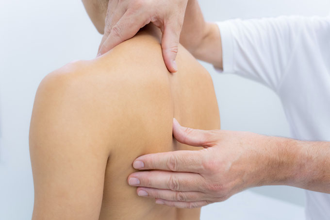 Physiotherapeut Privatpraxis Manouel Kanakis Düsseldorf